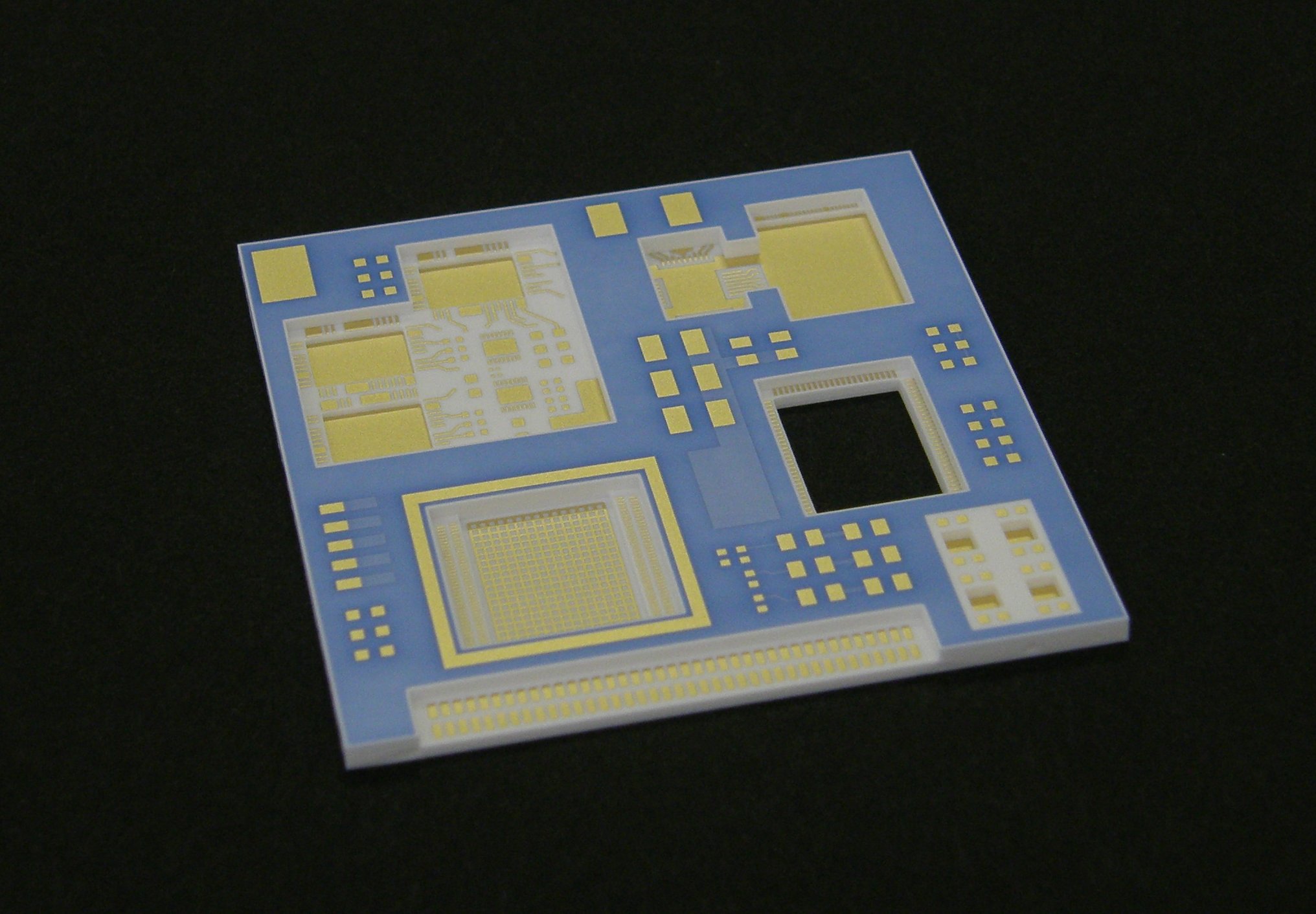 LTCCセラミック多層基板/パッケージ（高周波用） | KOA株式会社